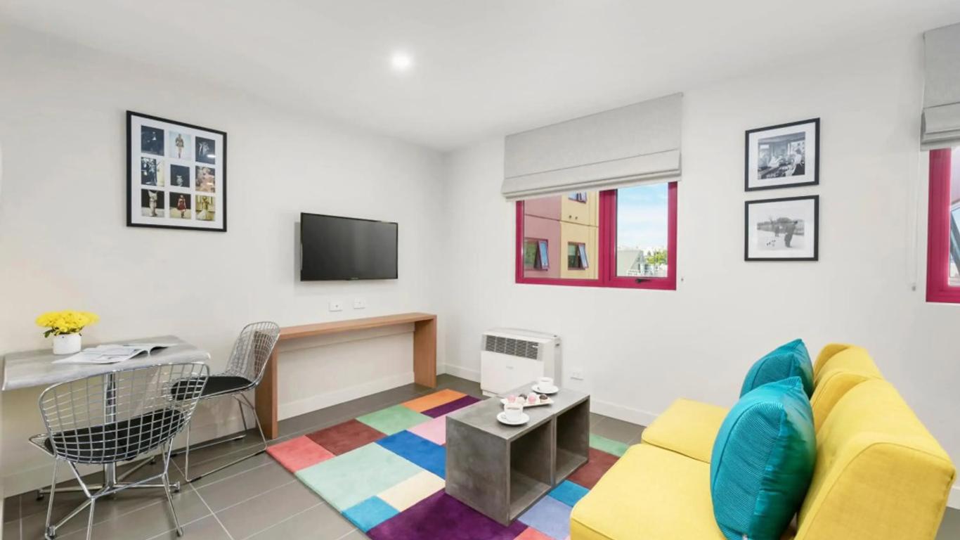 Plum Carlton Serviced Apartments
