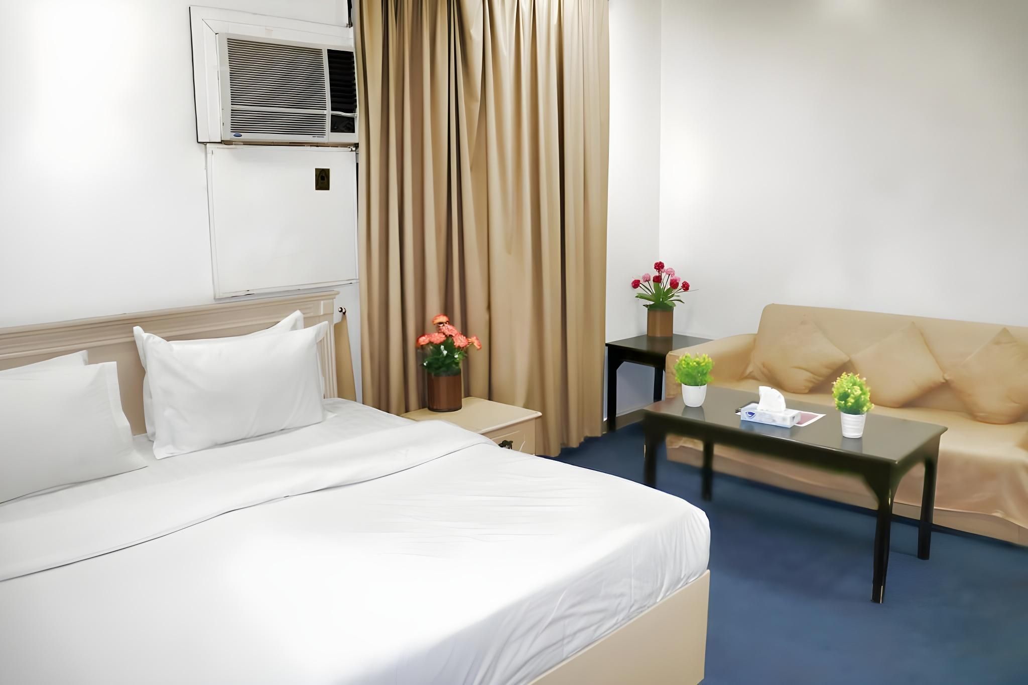 Al Farhan Hotel Suites (Exit 15)