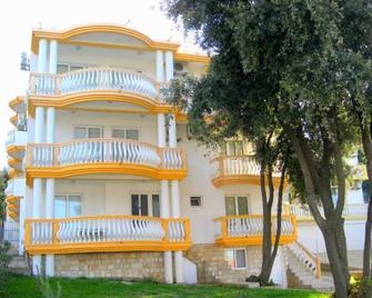 Villa Perla - Utjeha Bušat - Edificio