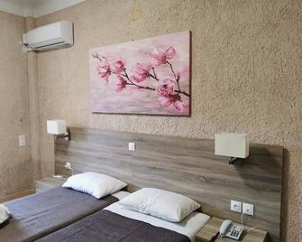 Paradise Hotel - Samos - Bedroom