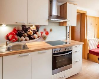 Ferienwohnungen Lechthaler - Wenns - Cuisine