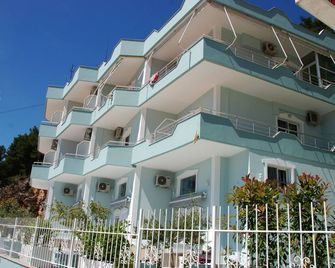 Bebi Hotel And Apartments - Saranda - Gebäude