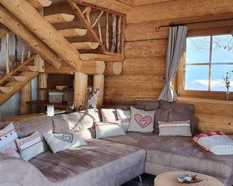 Almzauber Chalets - Haus Enzian inkl Infrarotliegen - Hochrindl - Salon