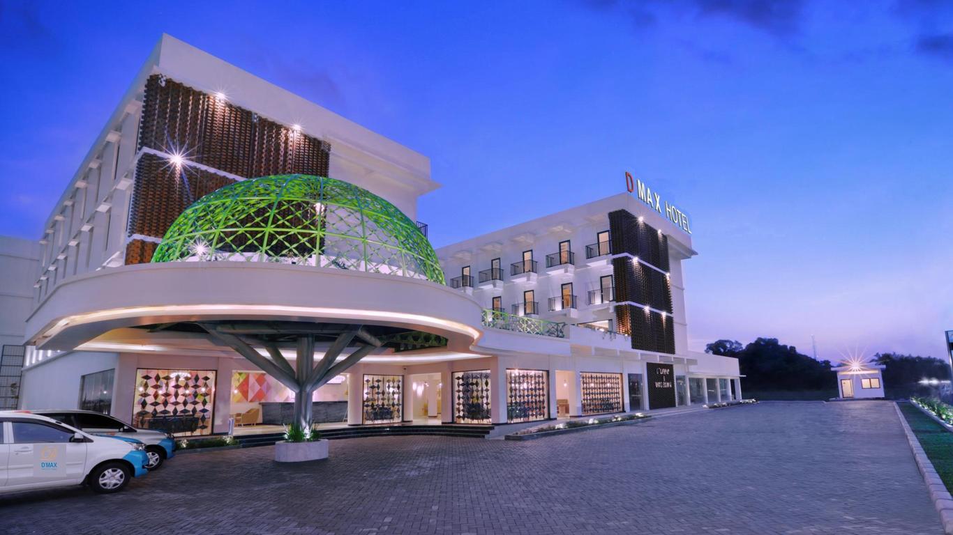 دماكس هوتل آند كونفنشن لومبوك