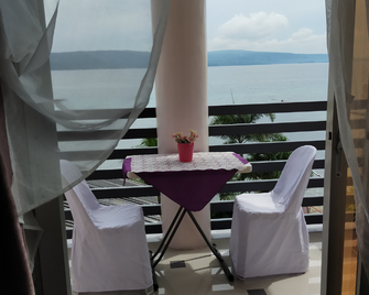 Lorelei Beach Resort - Dávao - Balcón