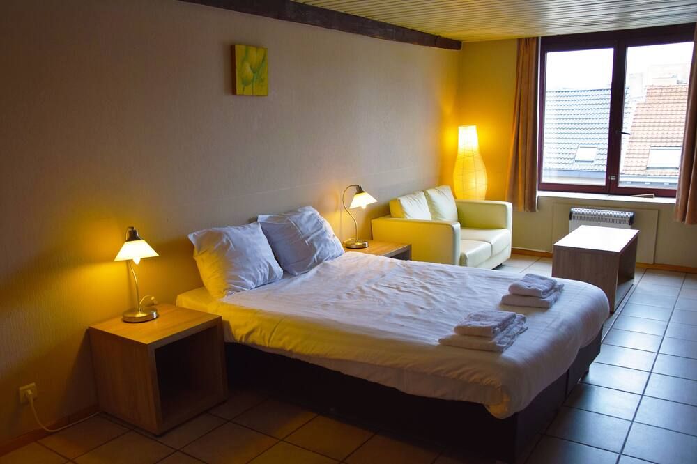 كوندو جاردنز أنتفربن - انتورب - غرفة نوم