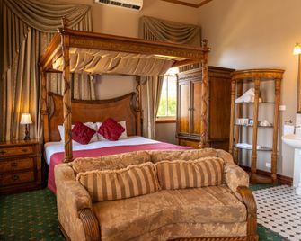 Denison Boutique Hotel - רוקהאמפטון - חדר שינה