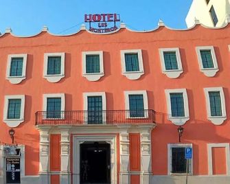 Hotel Los Monteros - Ciudad Victoria - Edificio