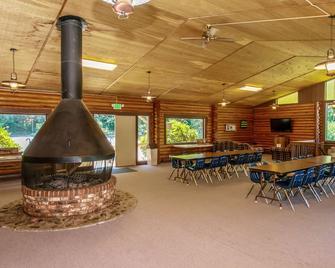 Chehalis Rv & Camping Resort - Chehalis - Restaurant