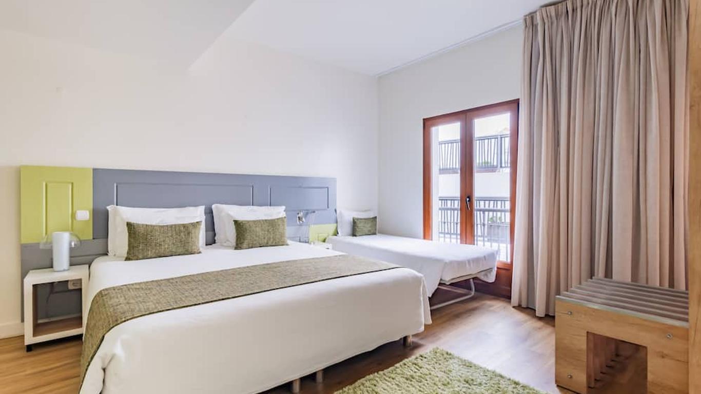 Porta da Arrábida Suites