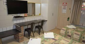 Welcome Home Motel and Apartments - Rockhampton - Schlafzimmer