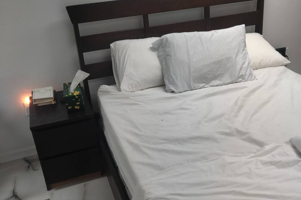 Very private apartment kozy bedroom - بروكلين