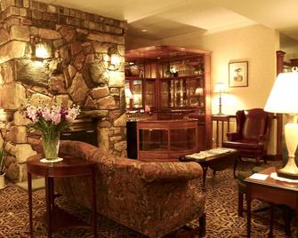 Brandywine River Hotel - Chadds Ford - Lobby