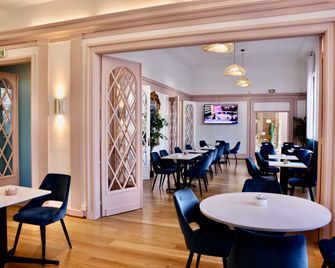 هوتل دي لا بورس، شور هوتل كوليكشن باي بست ويسترن - مولوز - مطعم