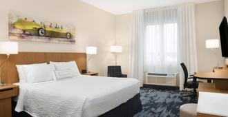 Fairfield Inn & Suites by Marriott Daytona Beach Speedway/Airport - Daytona Beach - Bedroom