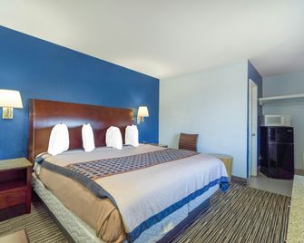 Budget Inn By OYO Frederick Us-183 - Frederick - Habitación