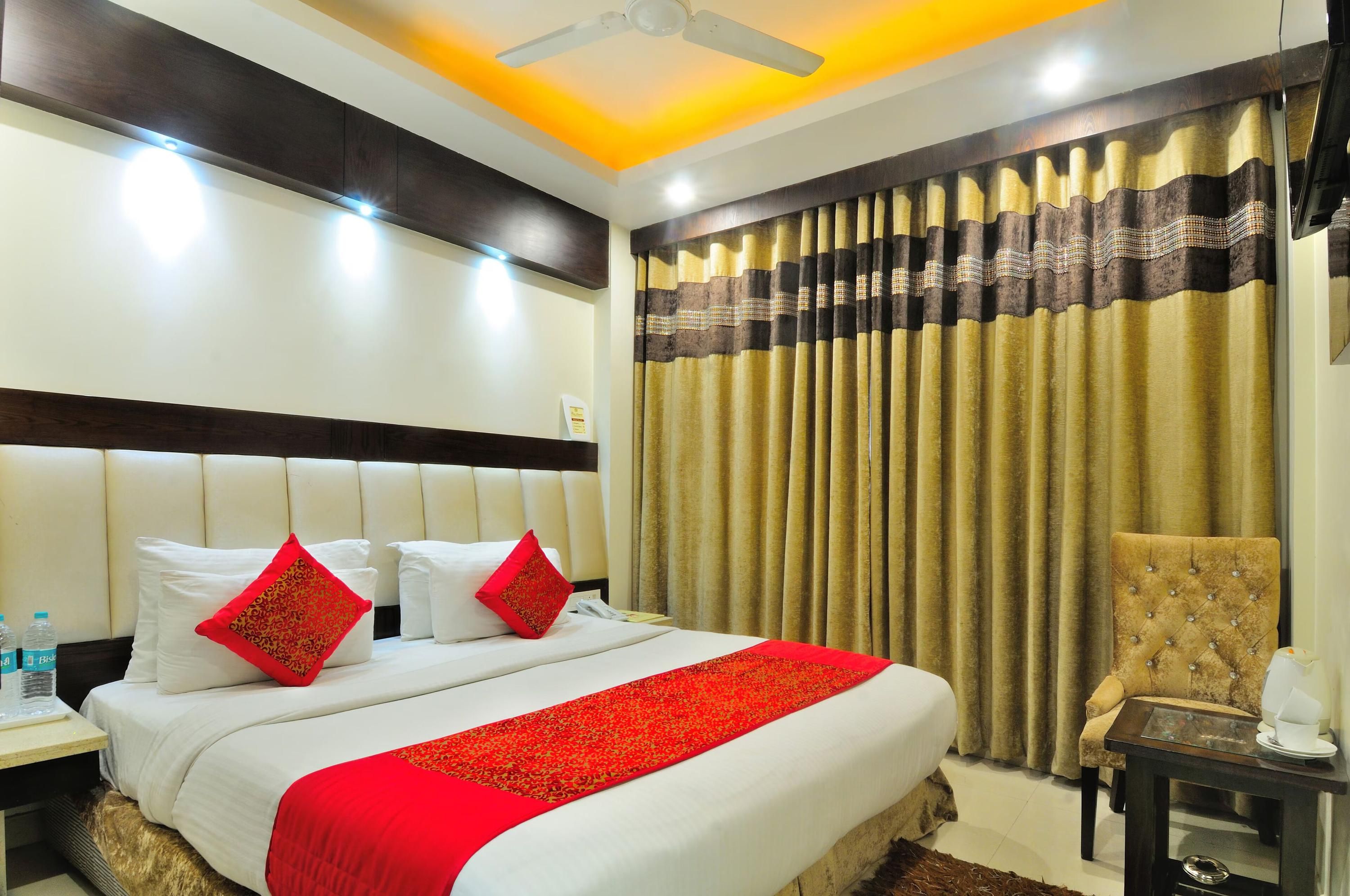 Hotel Sai Miracle - ניו דלהי - חדר שינה