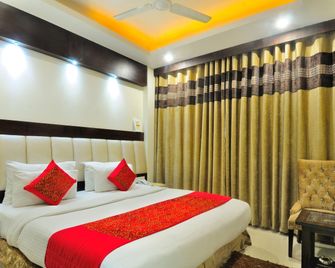 Hotel Sai Miracle - ניו דלהי - חדר שינה