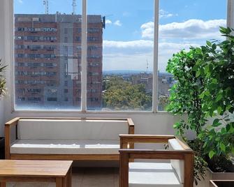 Hotel Mendoza - Mendoza - Balkon