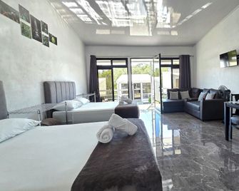 Hostel Cattleya - Monteverde