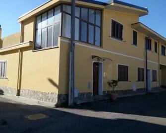 Casa vacanze Rose E Fiori Sardegna - San Vito - Gebouw