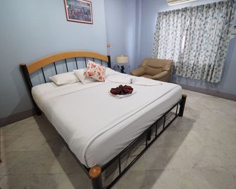 Luxury Hotel - Kanchanaburi - Soveværelse