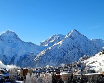 Hotel Turan - Les Deux-Alpes