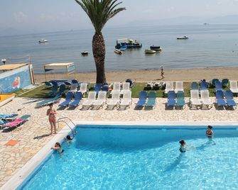 Lemon Grove Complex - Kavos - Piscina