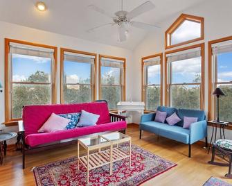 1606 - Jouhara - Corolla - Sala de estar