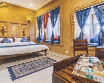 Gaji Hotel Jaisalmer - Jaisalmer - Schlafzimmer