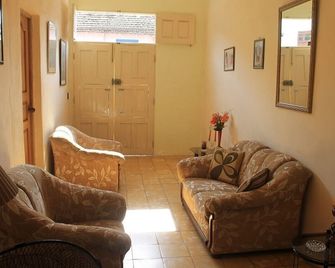 Hostal Mario Hernandez Trinidad - Trinidad - Obývací pokoj