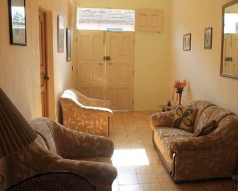 Hostal Mario Hernandez Trinidad - Trinidad - Obývací pokoj