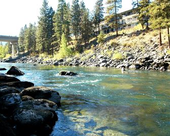 Alpine Rivers Inn - Leavenworth - Exterior