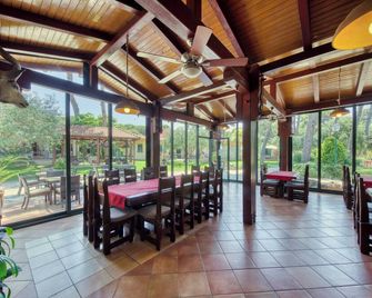 Mediterranean Village San Antonio - Biograd na Moru - Buffet