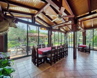 Mediterranean Village San Antonio - Biograd na Moru - Buffet