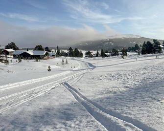 Gorgeous Home In Kvam With Sauna - Kvam - Beach