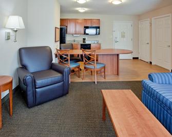 Candlewood Suites Colonial Heights - Fort Lee, An IHG Hotel - Colonial Heights - Sala de estar