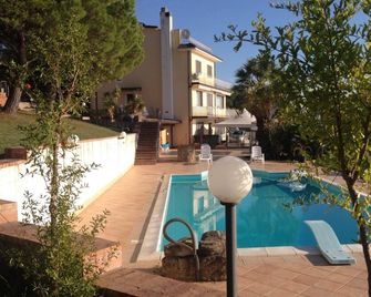 Primula del Cilento - Agropoli - Piscina