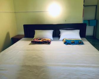 Belihuloya Village Inn - Belihuloya - Bedroom