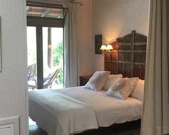 Private Guest House With Pool In Exclusive Area, Close To Golf And Beach - بونتا ديل إست - غرفة نوم