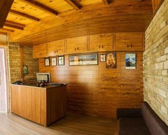 Kasar Rainbow Yoga Retreat - Almora - Front desk