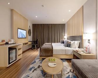 RPJ Hotel Rajkot - Rajkot - Habitación