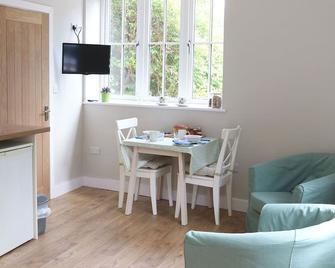 Rose Barn - Devizes - Dining room