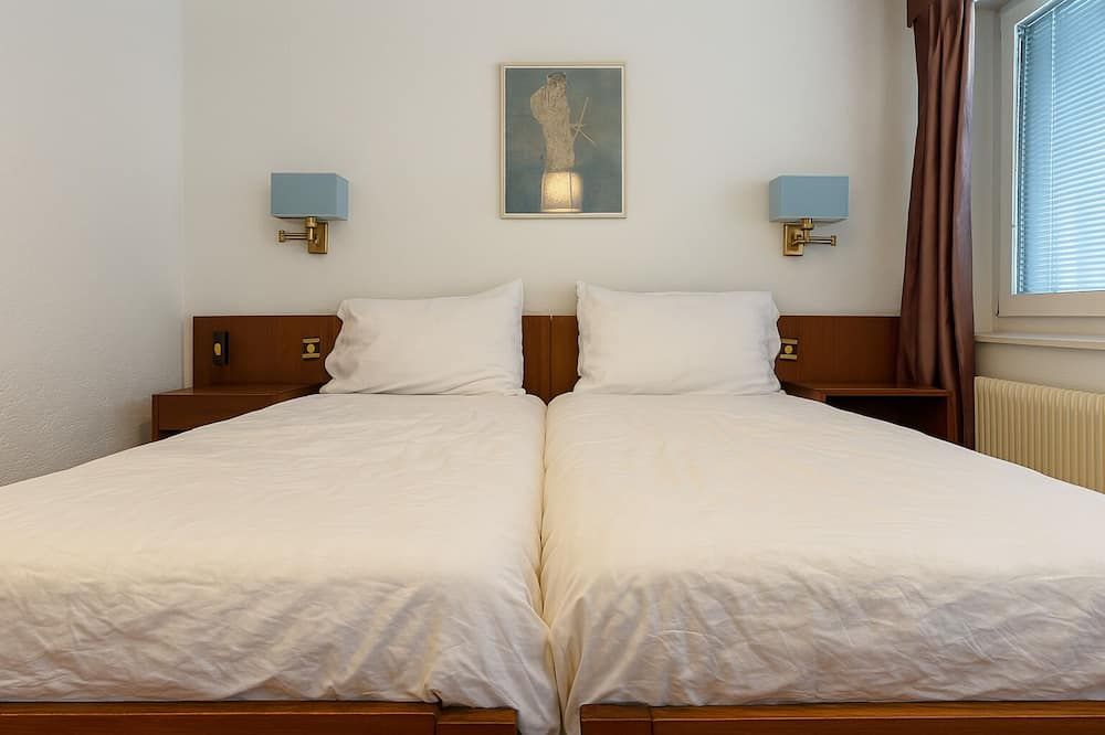 Hôtel de la Poste Martigny - City Center