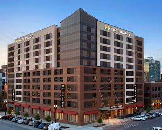 Hyatt Place Omaha/Downtown-Old Market - אומהה - בניין
