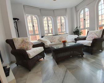 Duquesa Beach 1ª Linea de Mar - Torrevieja - Wohnzimmer