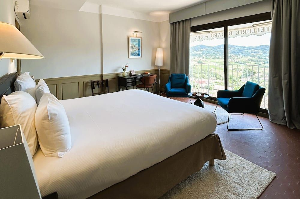 ميزون بيرارد - أوتل ريستوران سبا