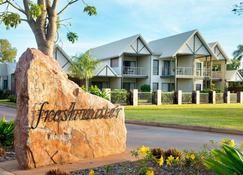 Freshwater East Kimberley Apartments - Kununurra - Gebäude