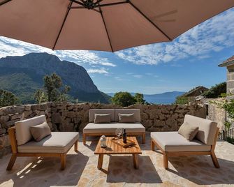 Paradise villa with private pool with amazing view on island Hvar - Zaostrog - Balcony