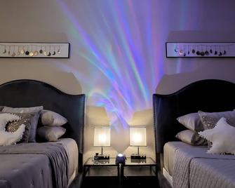 Lake Powell Starry Themed Suite near Antelope Canyon, Unit #2 - Page - Habitación